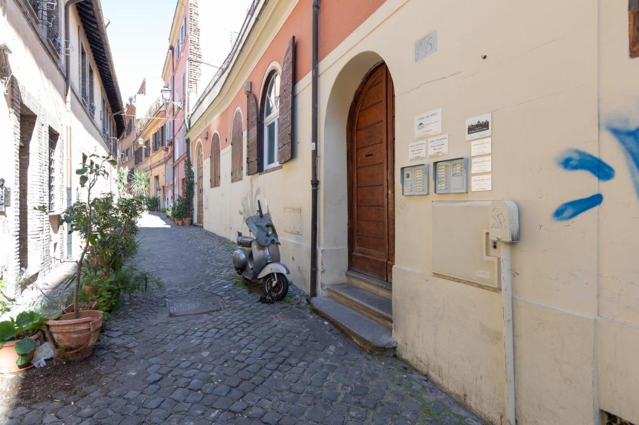 Nostromondo Ciancaleoni Palace Kültér fotó